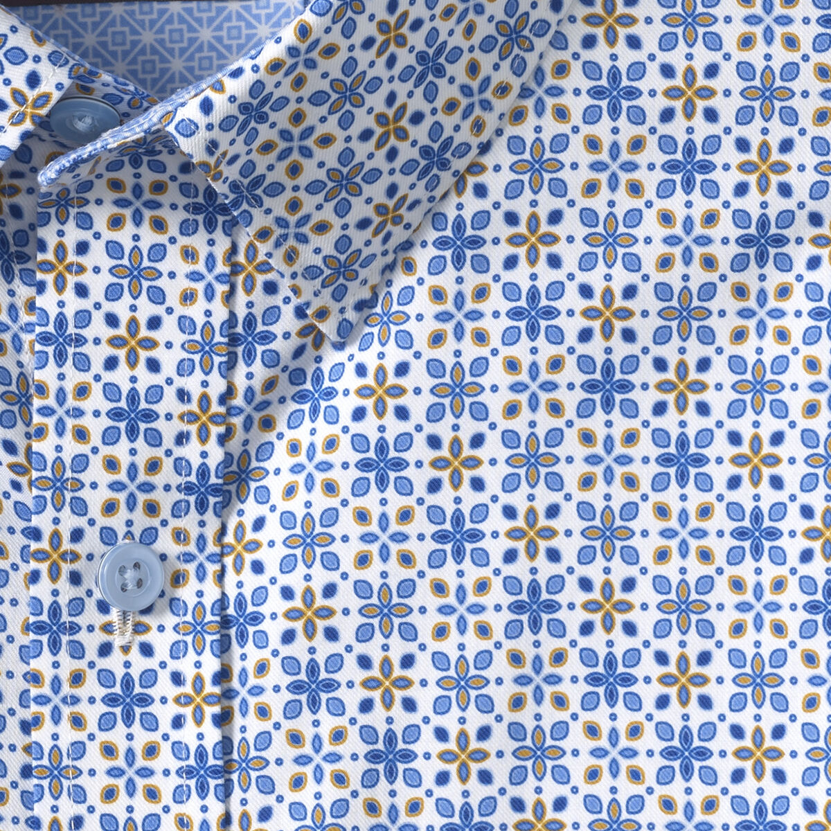 Logan Printed Short-Sleeve Shirt image number null