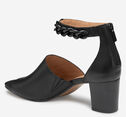 Evelyn Chain Sandal image number null