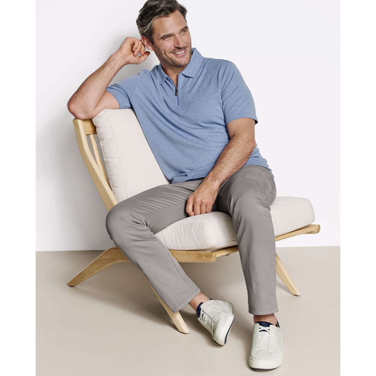 Finn Ribbed Zip Polo image number null
