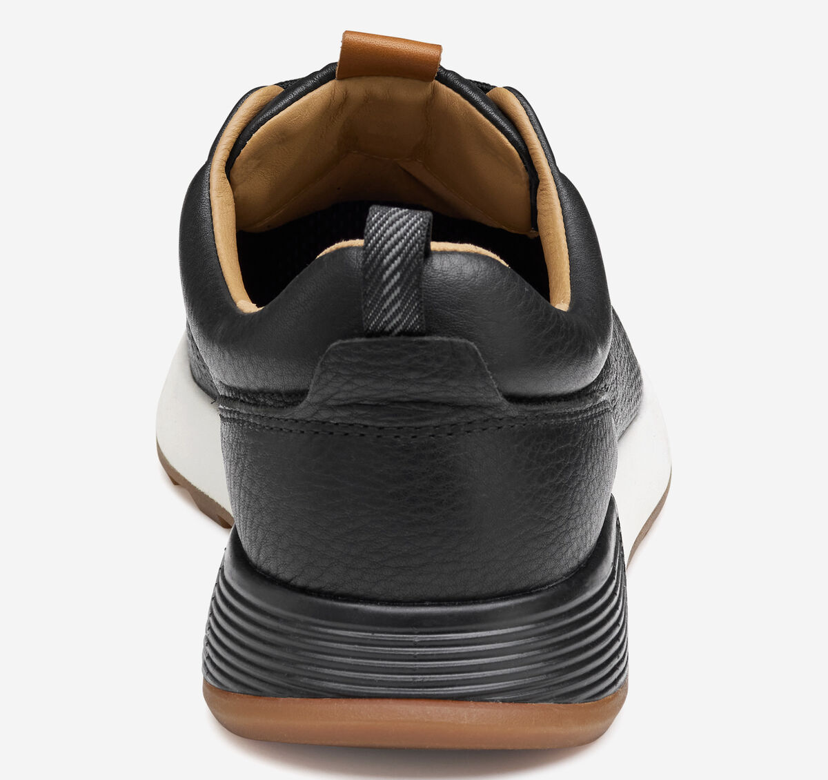 Kinnon Perfed Jogger image number null