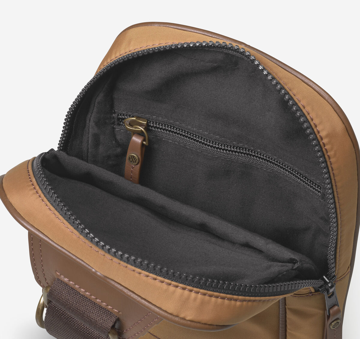 Hudson Sling Bag image number null