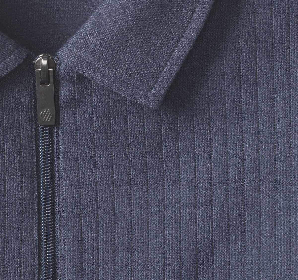 Finn Ribbed Zip Polo image number null