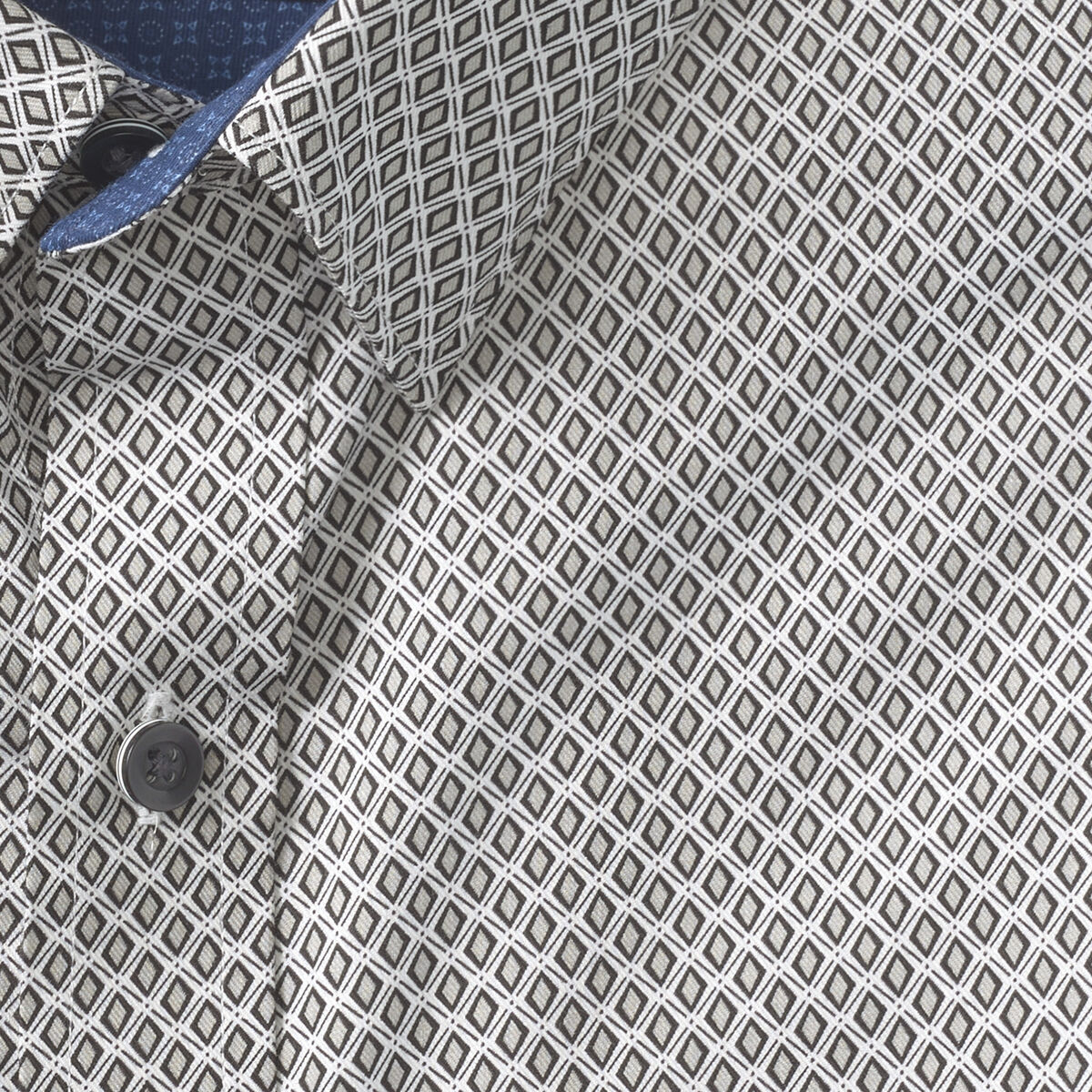 Logan Printed Short-Sleeve Shirt image number null