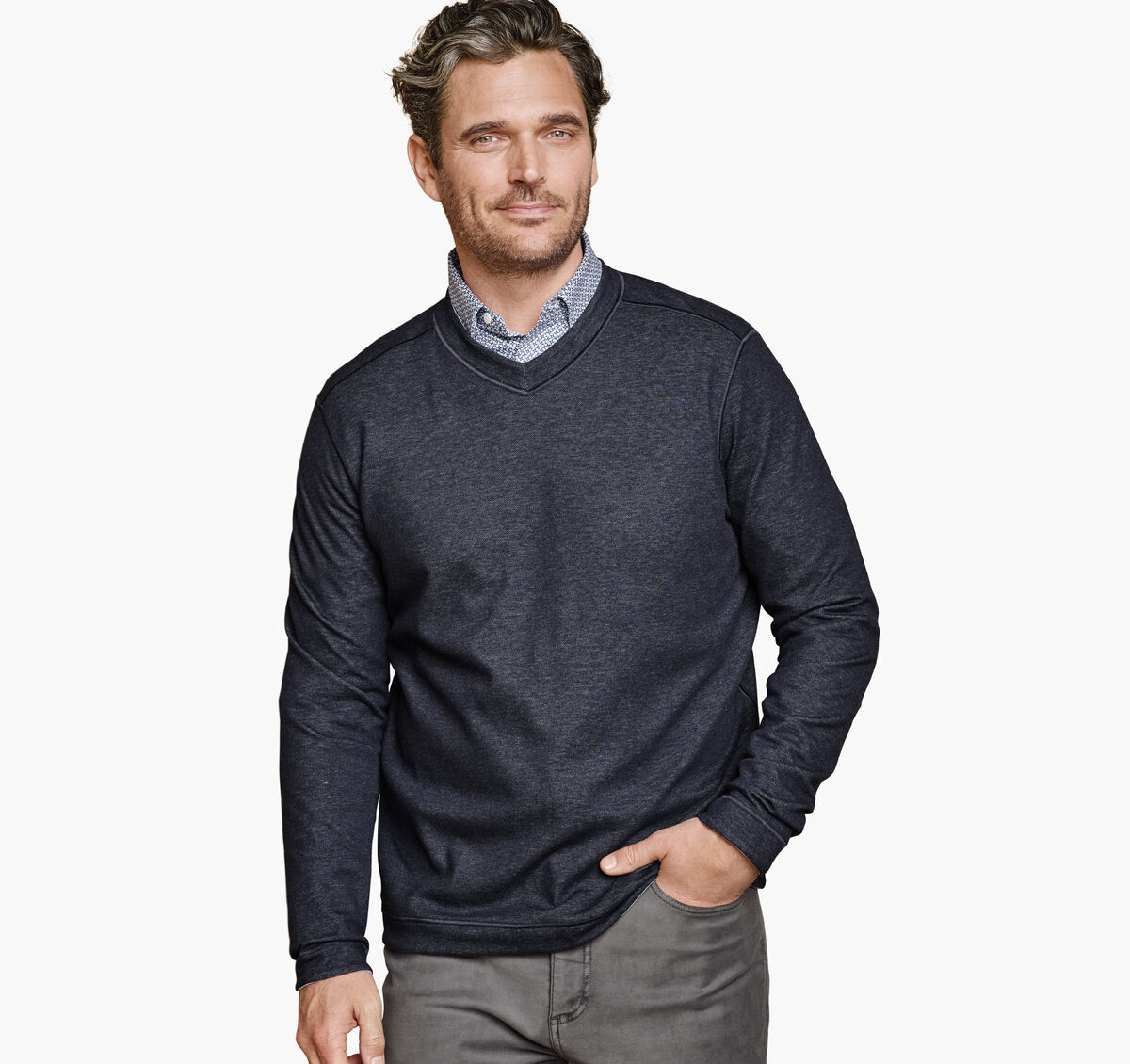 Icon Reversible V-Neck Pullover image number null