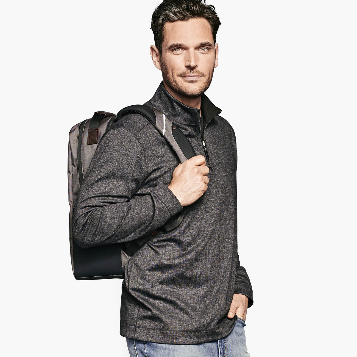 XC4&reg; Reversible Quarter-Zip image number null