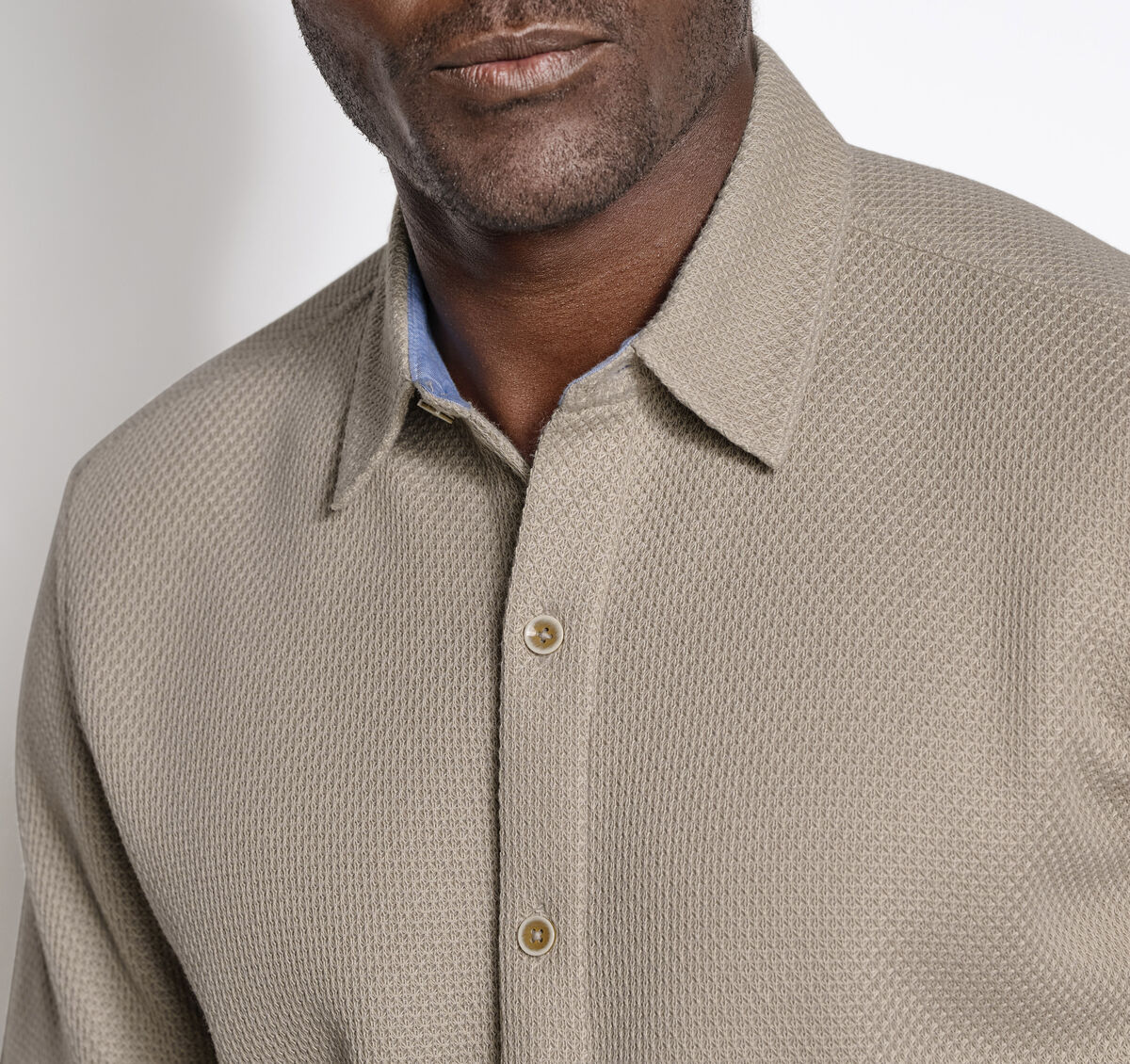 Linden Textured Short-Sleeve Shirt image number null