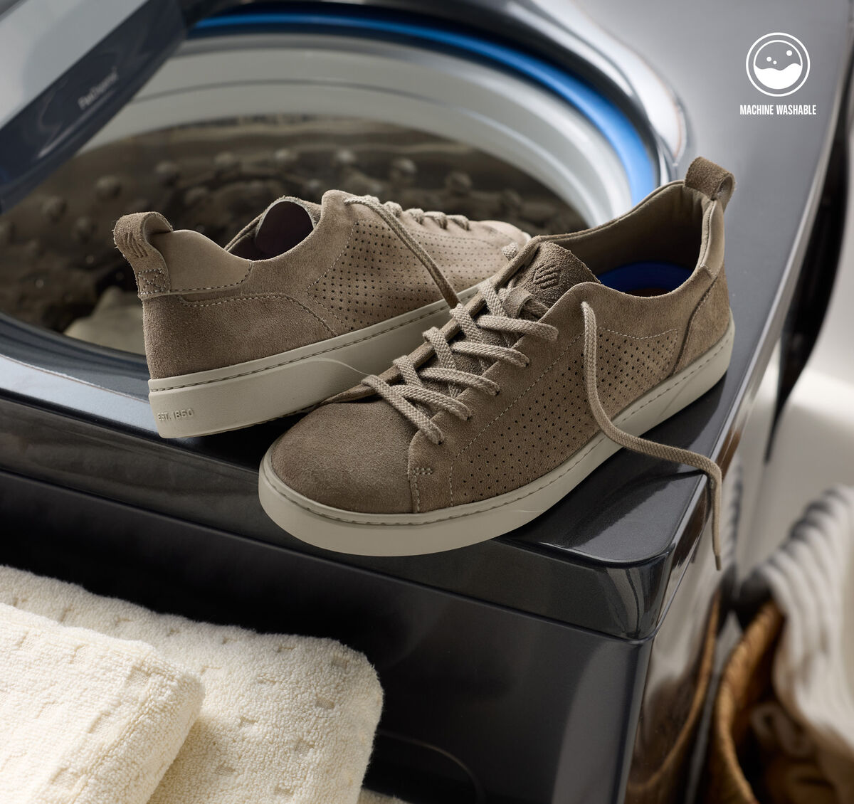 Ollie Lace-to-Toe image number null