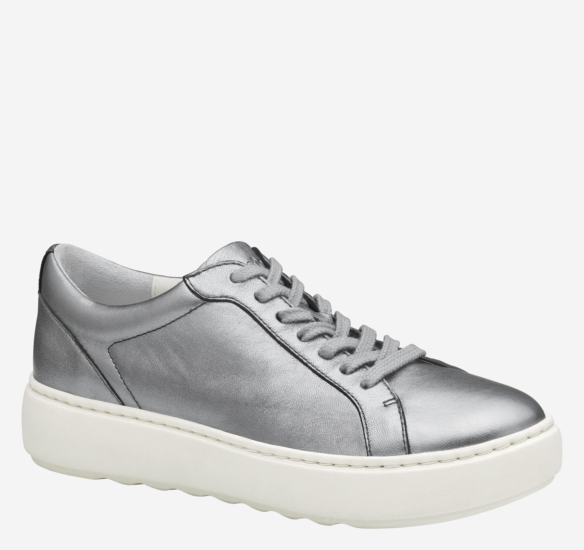 Women's Cammie Lace-Up in Pewter Metallic Glove Leather | Johnston
