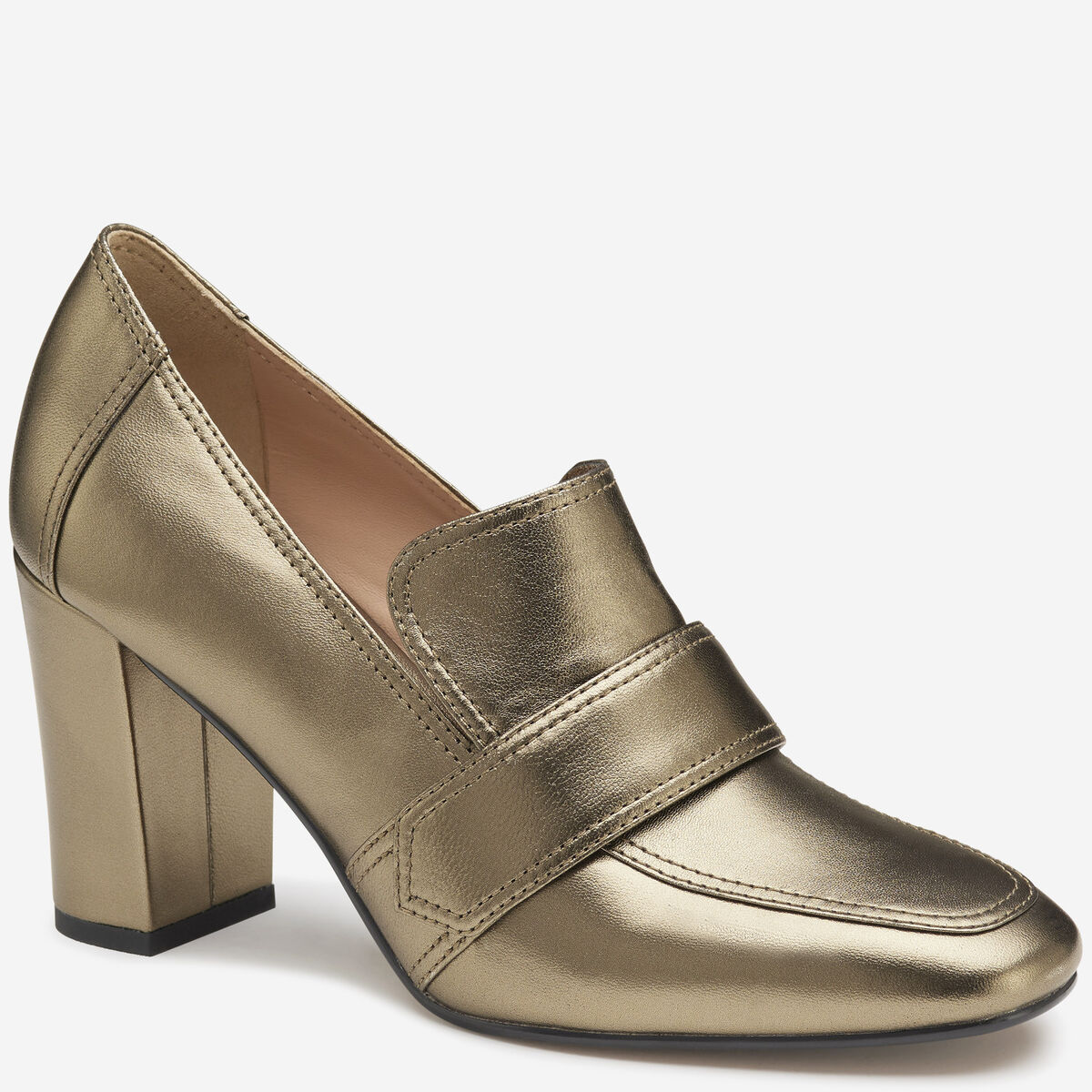 Charlotte Loafer image number null