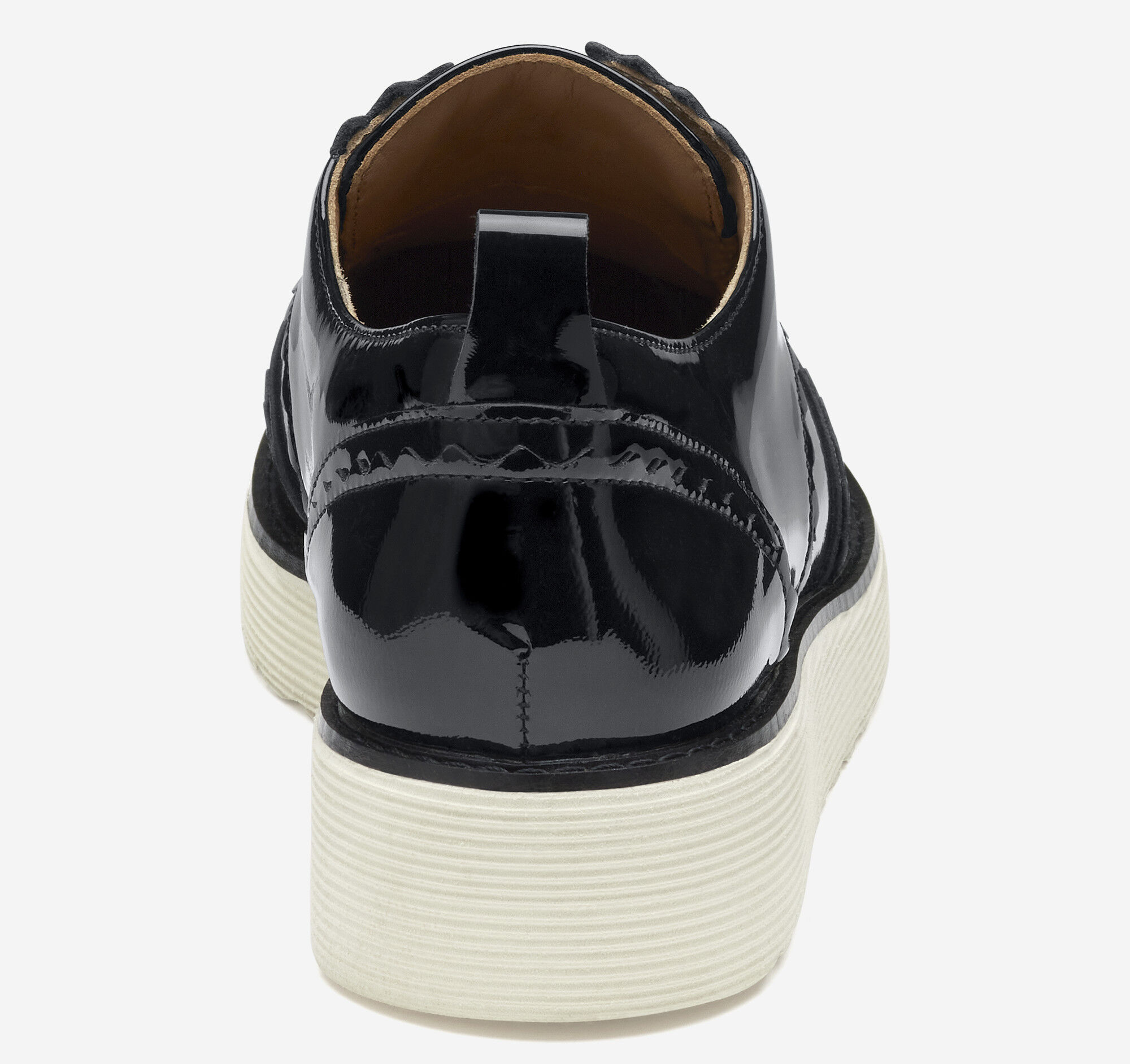 Women's Mitzi Scalloped Wingtip in Black Patent Leather | Johnston