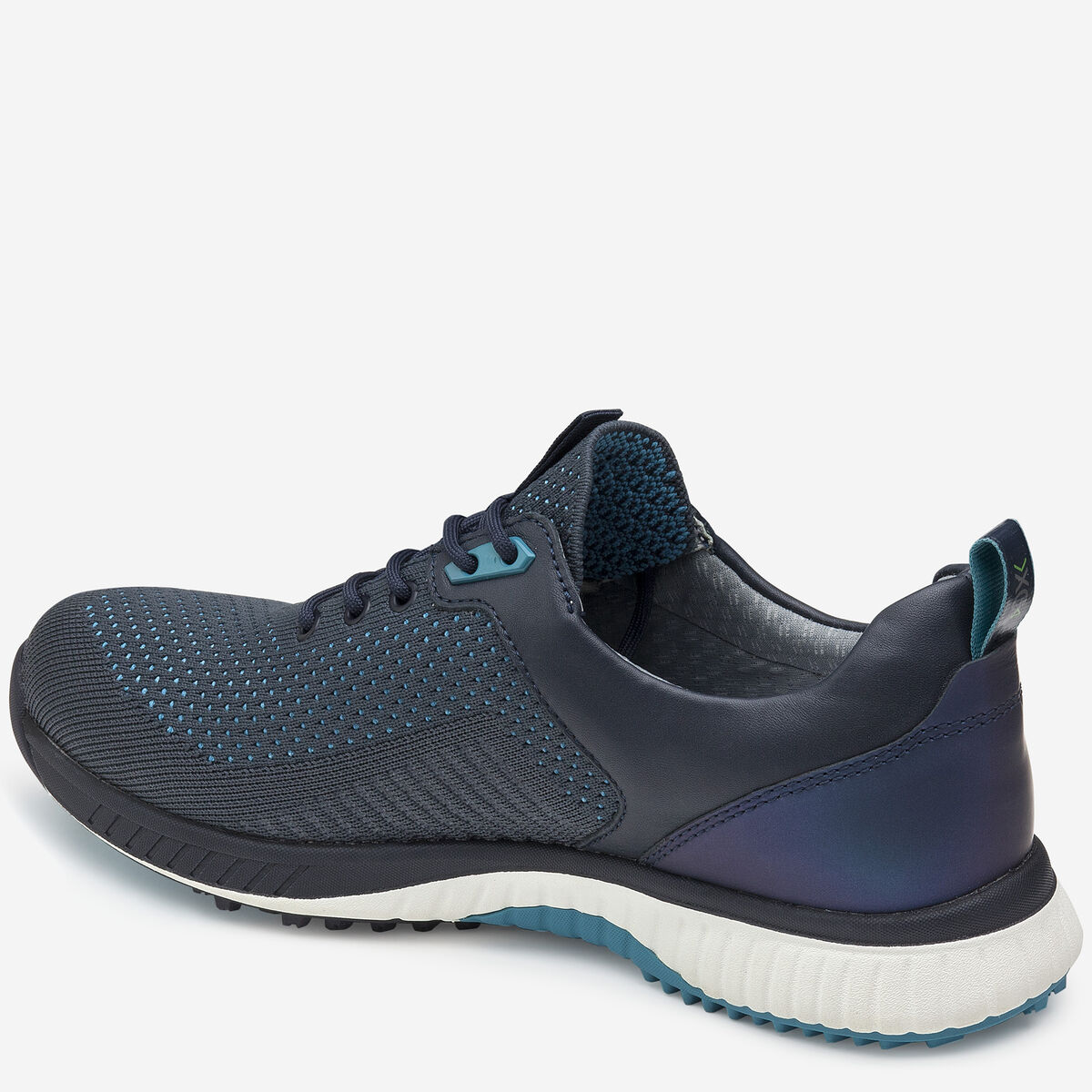 XC4&reg; Womens H1-Sport Hybrid image number null