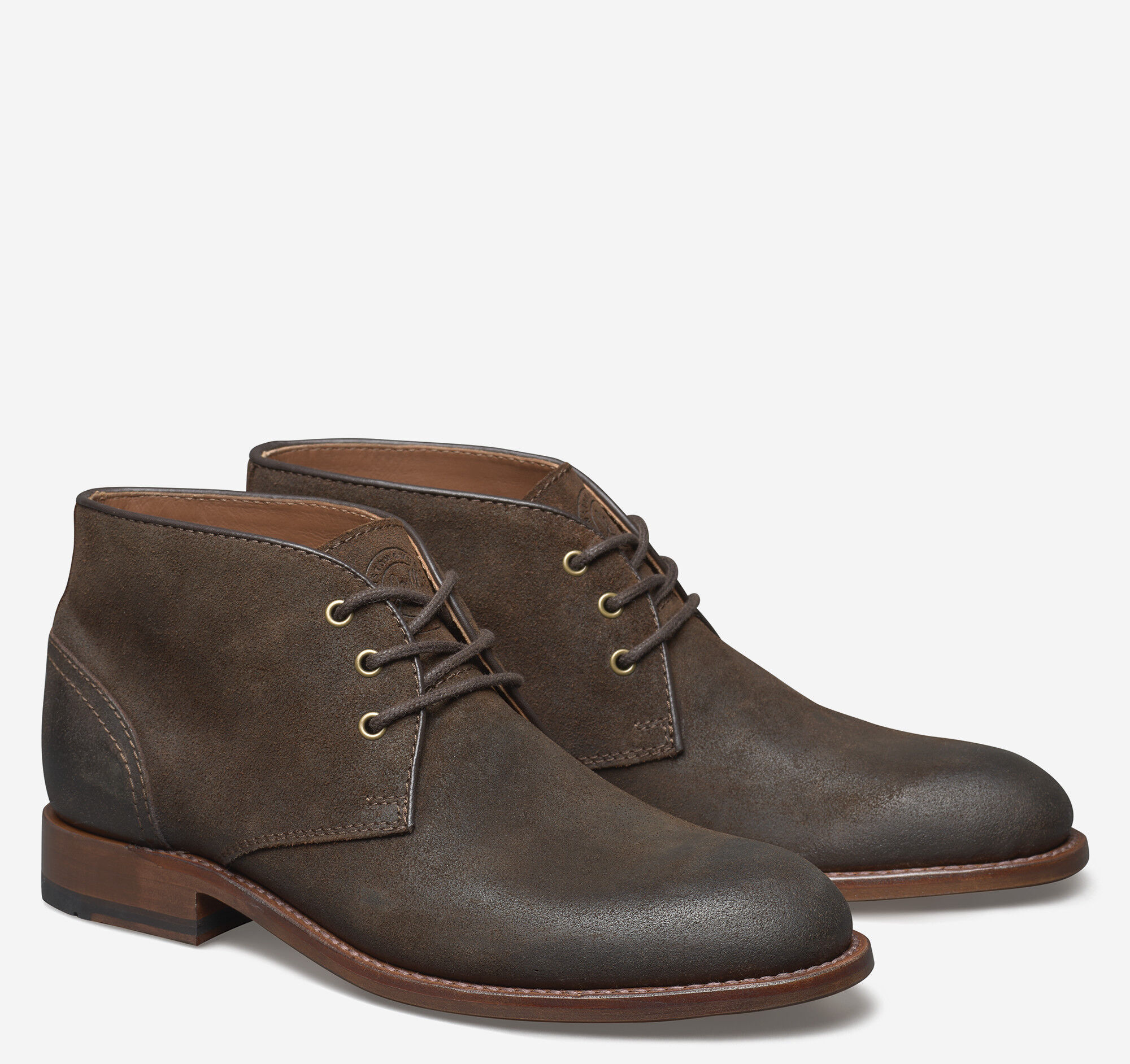 Men's Dudley Chukka in Brown Waxed English Suede | Johnston & Murphy