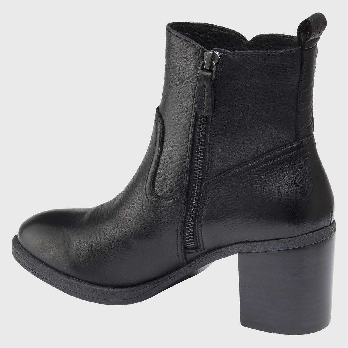 Braelyn image number null