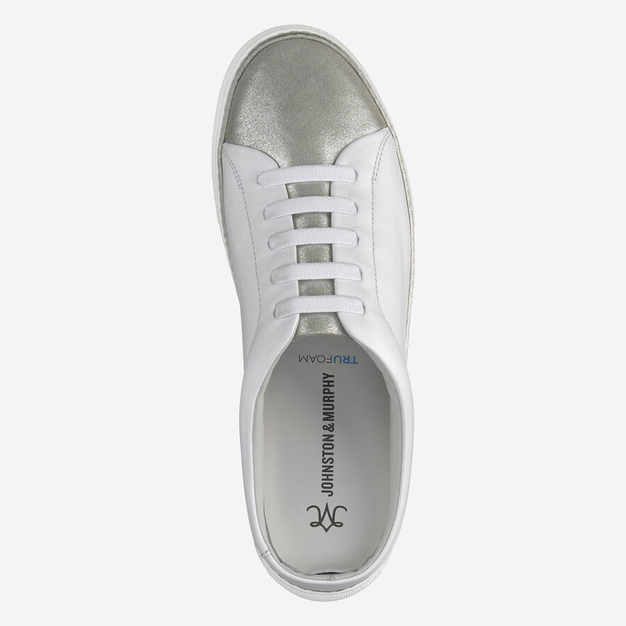 Callie Mule image number null