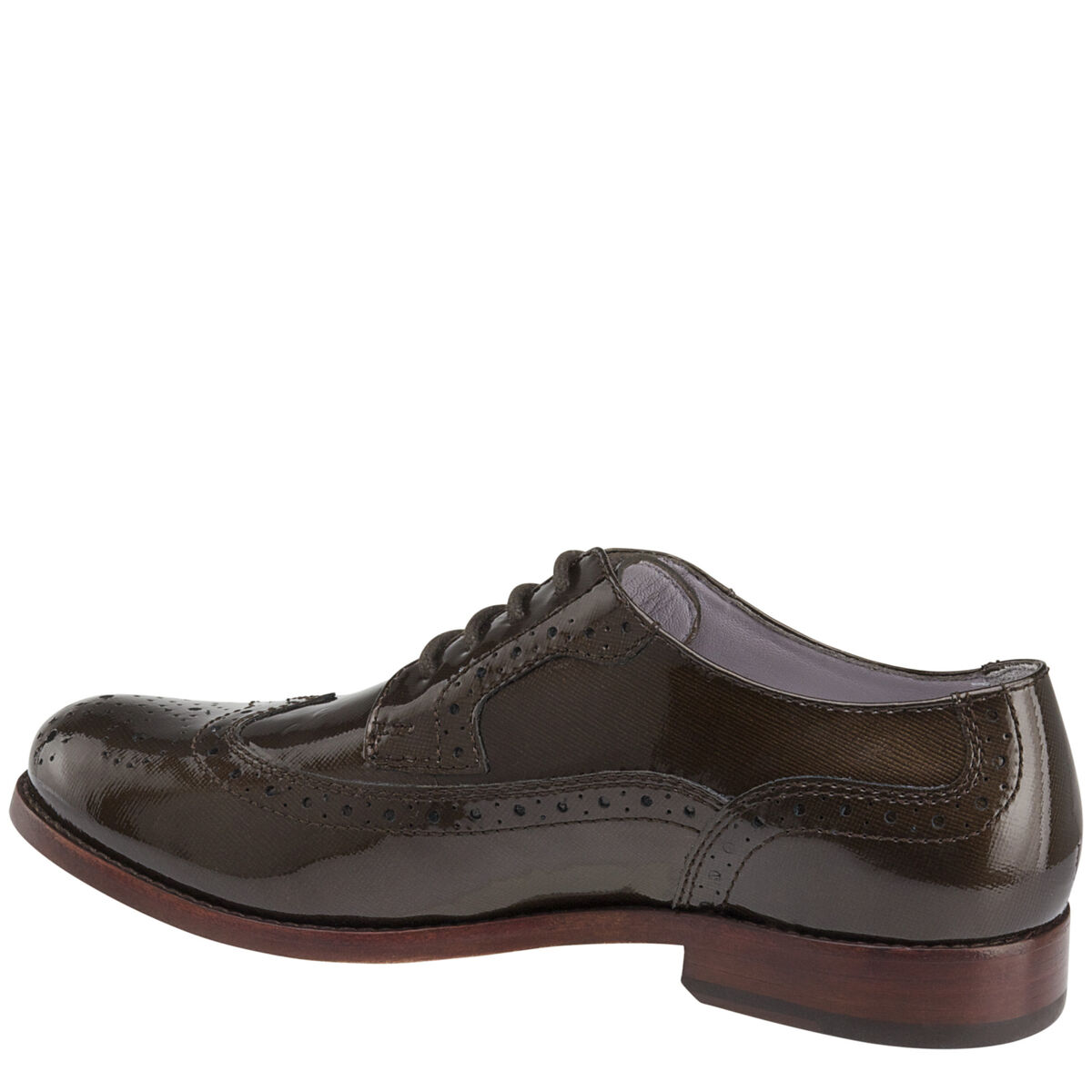 Beverly Wingtip image number null