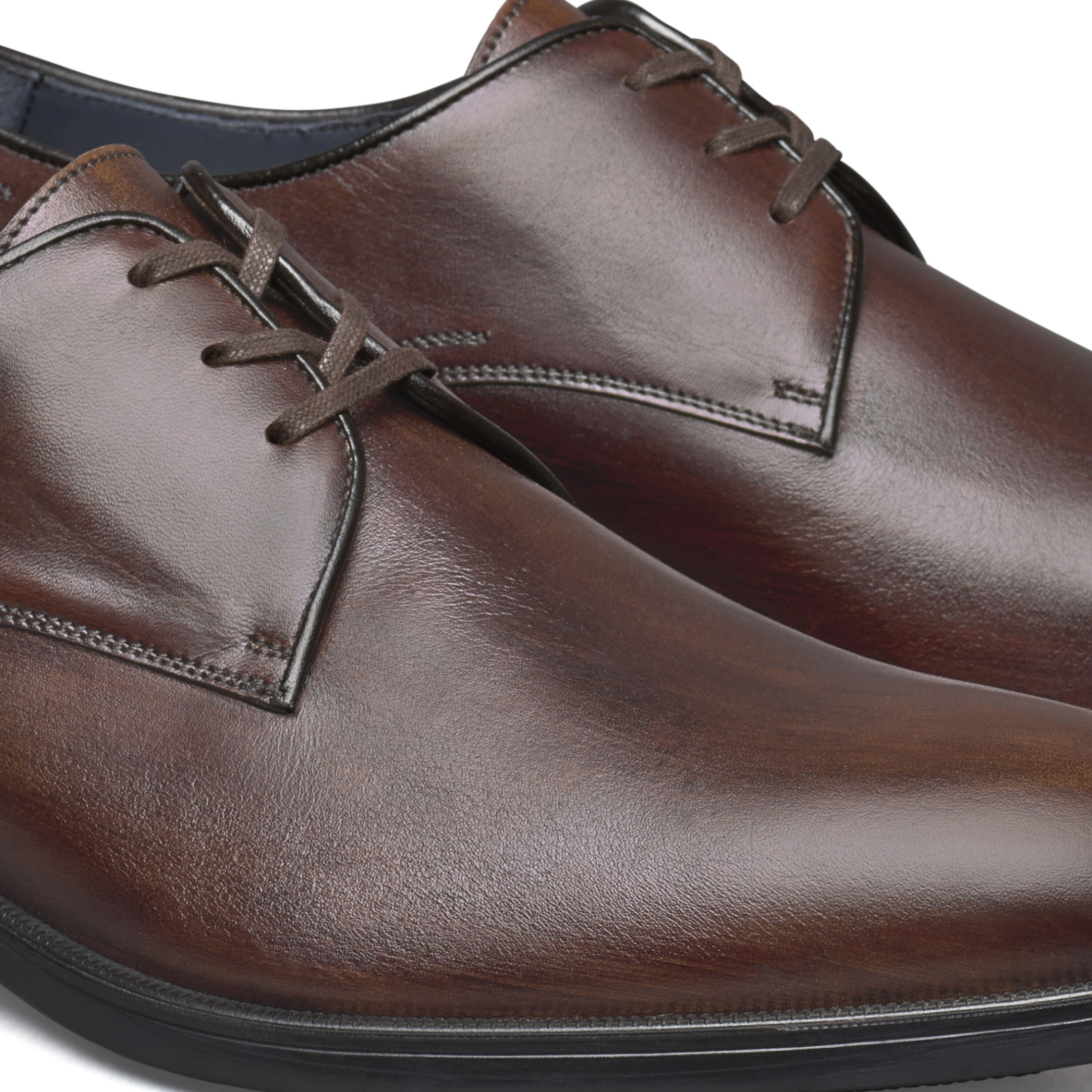 EUC Johnston & Murphy Plain Toe Oxford Shoe - Size 9.5 Men main image 2