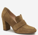 Charlotte Loafer image number null