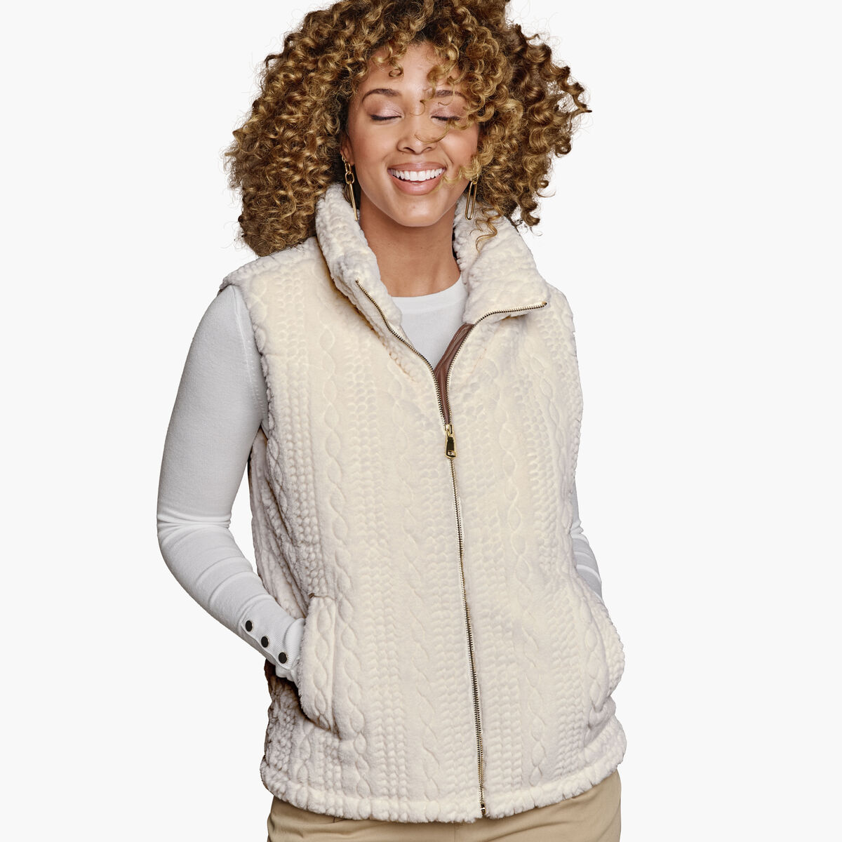 Cable Faux-Fur Vest image number null