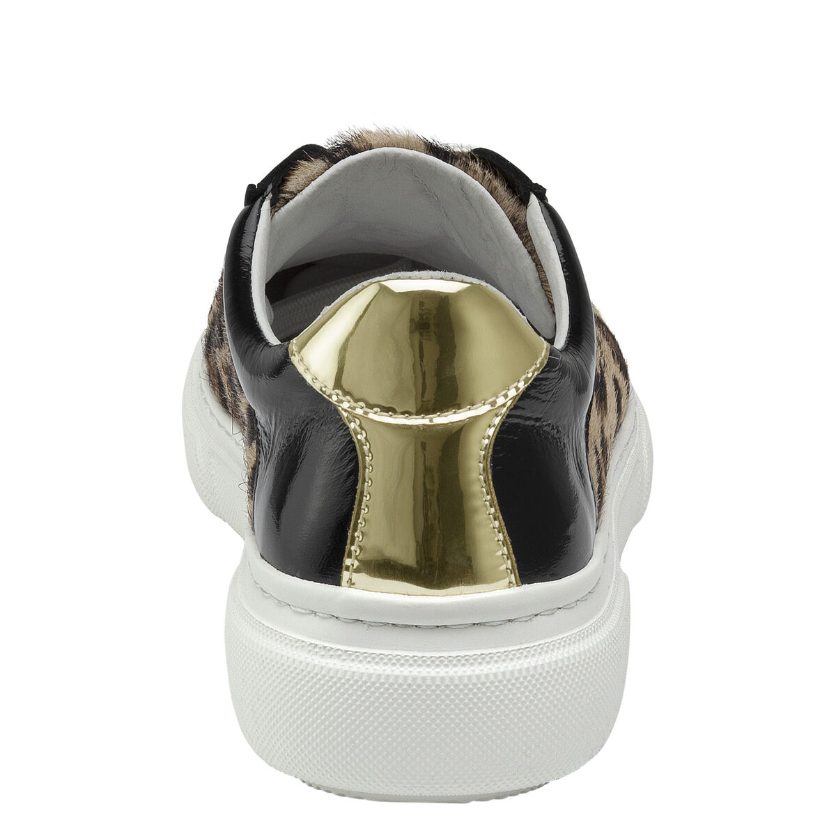 Nora image number null