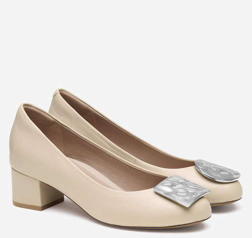Sienna Ornamental Pump - Sand Nappa Leather