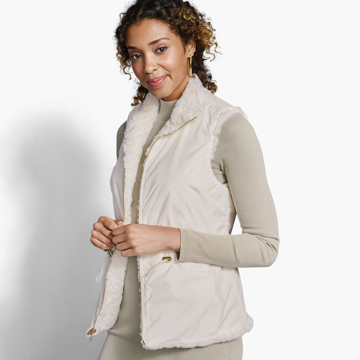 Reversible Faux-Fur vest image number null