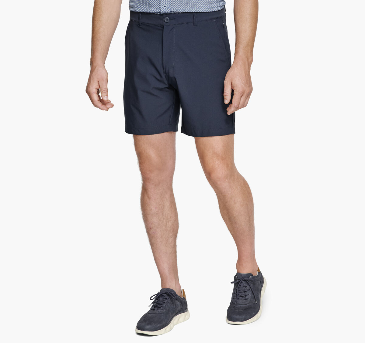 XC4&reg; Performance Flat-Front 7" Shorts image number null
