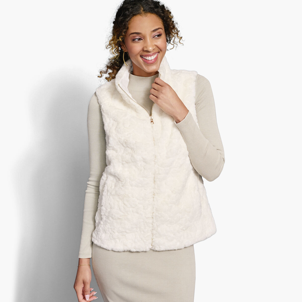 Reversible Faux-Fur vest image number null