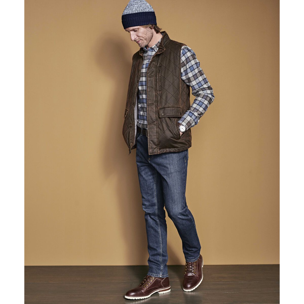 Antiqued-Cotton Vest image number null