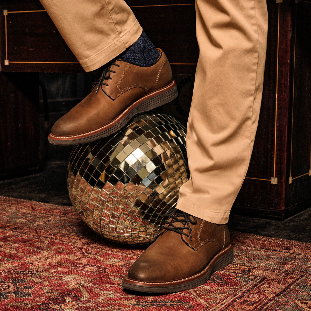 Upton Plain Toe image number null