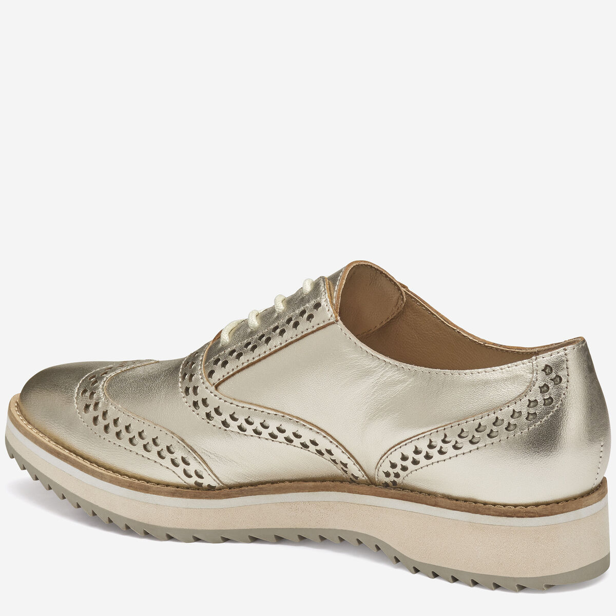 Ulyssa Wingtip image number null