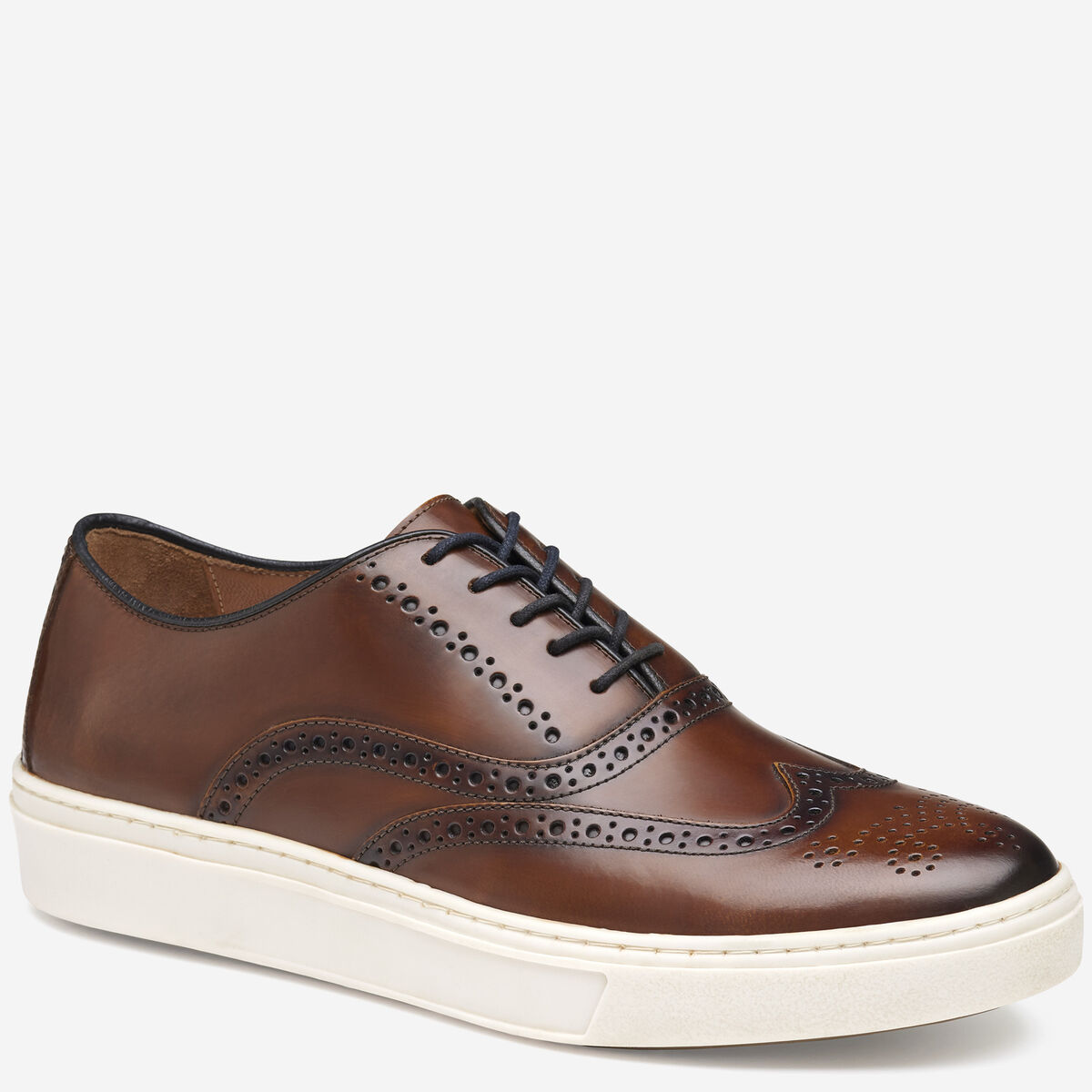 Hollins Wingtip image number null