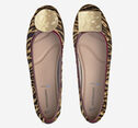 Claire Ornamental Flat image number null