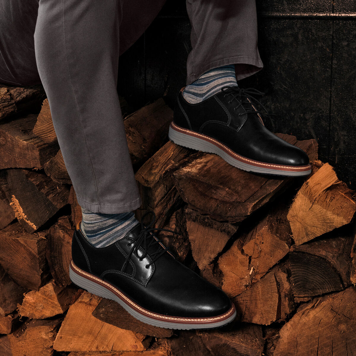 Upton Plain Toe image number null