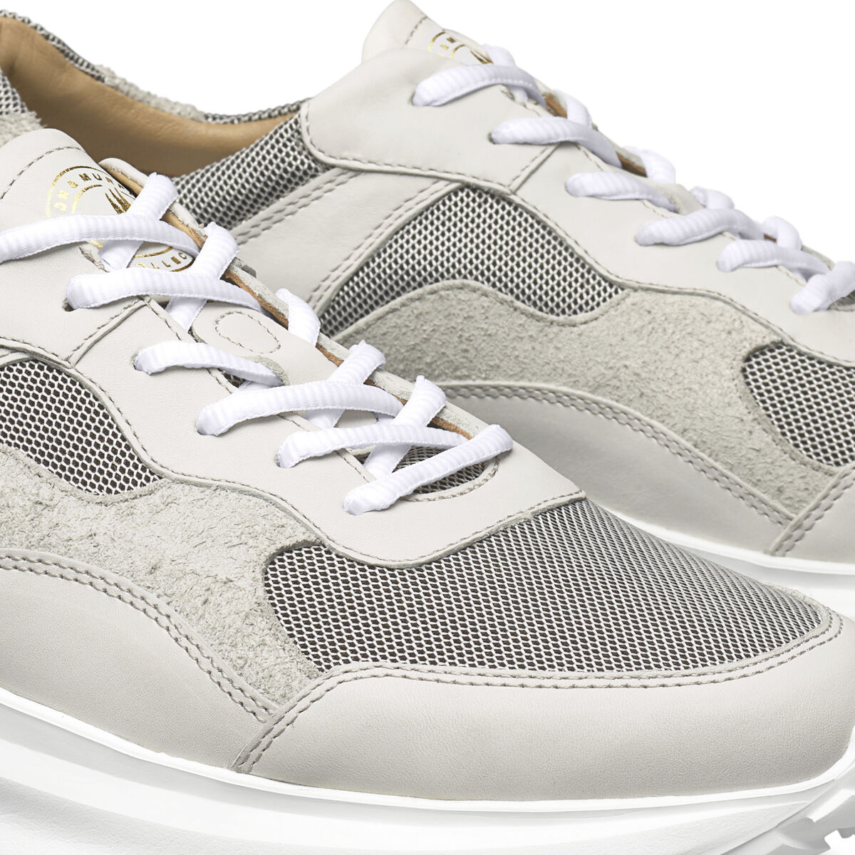 Kenning Trainer image number null