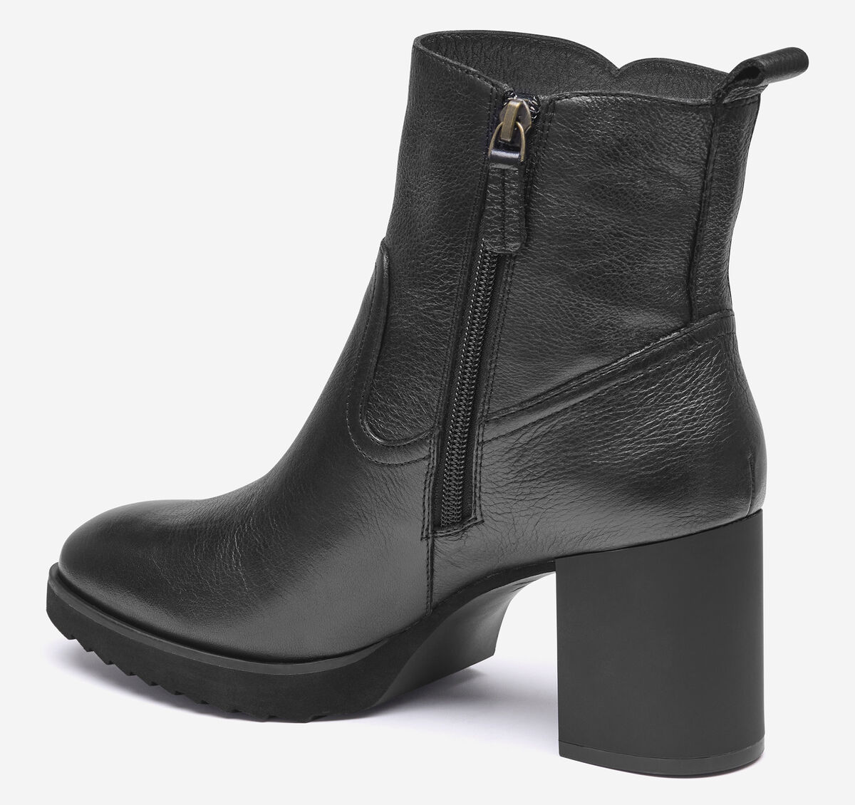 Izzie Bootie image number null