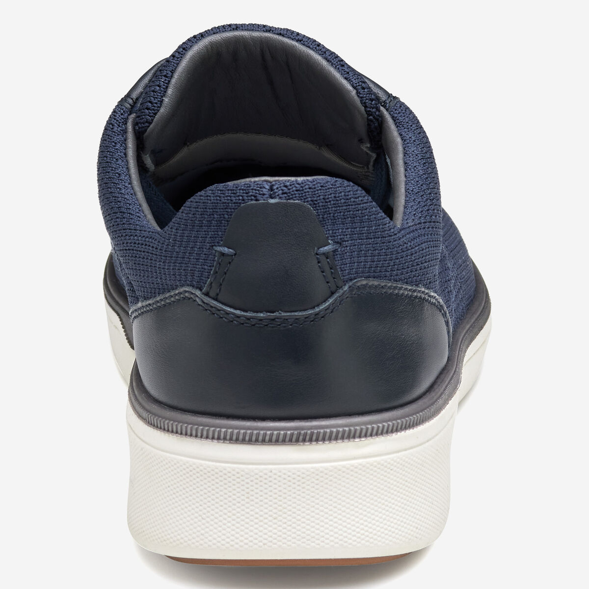 XC4® Foust Knit U-Throat image number null