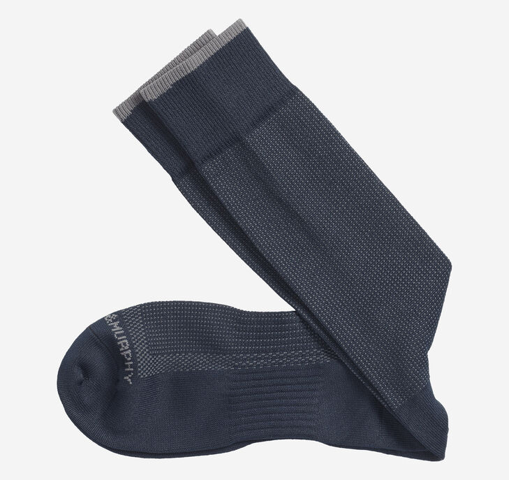 First In Comfort Classic Pin Dot Socks