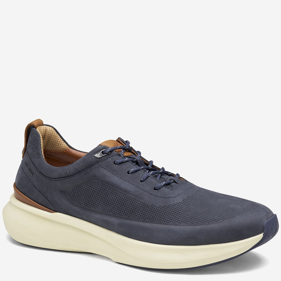 XC+™ Declan U-Throat image number null