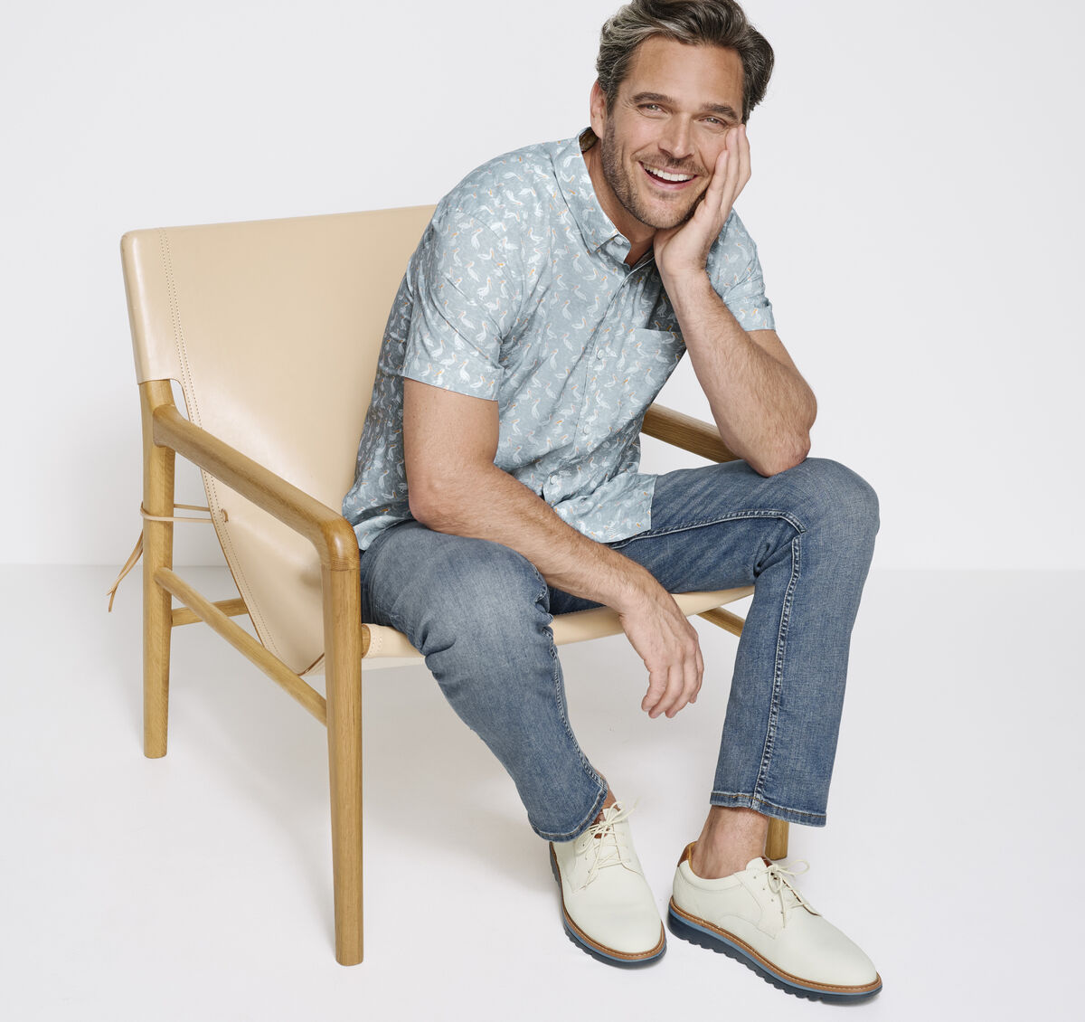 Printed Short-Sleeve Shirt image number null