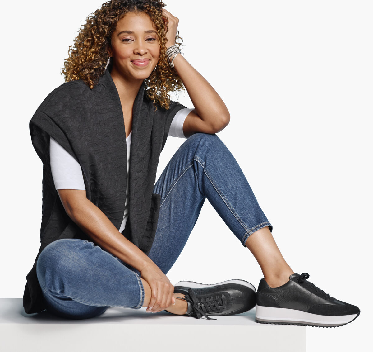 Knit Jacquard Vest image number null