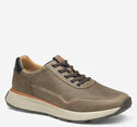 Douglas U-Throat Jogger image number null