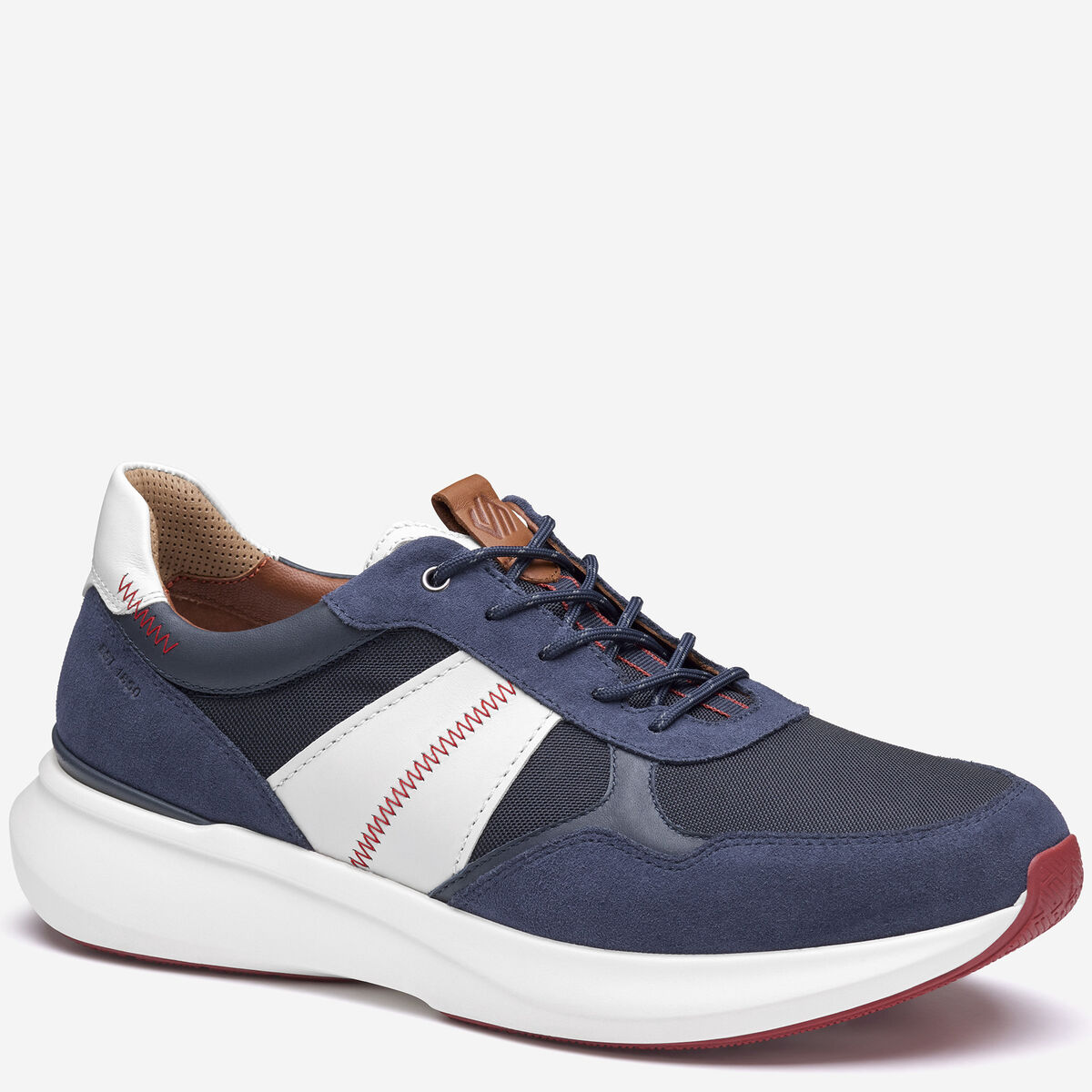 XC+&trade; Declan Jogger image number null