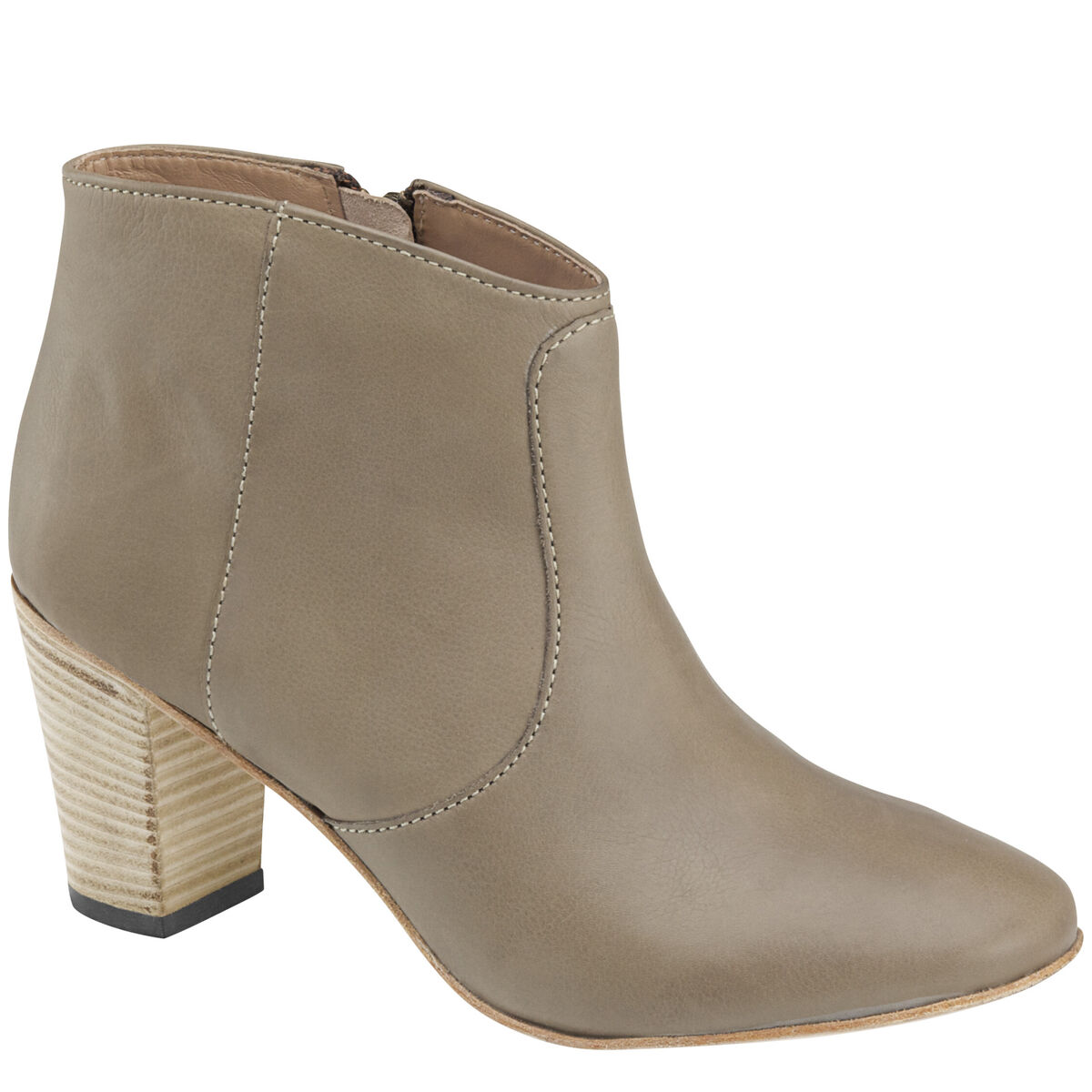 Etta Bootie image number null