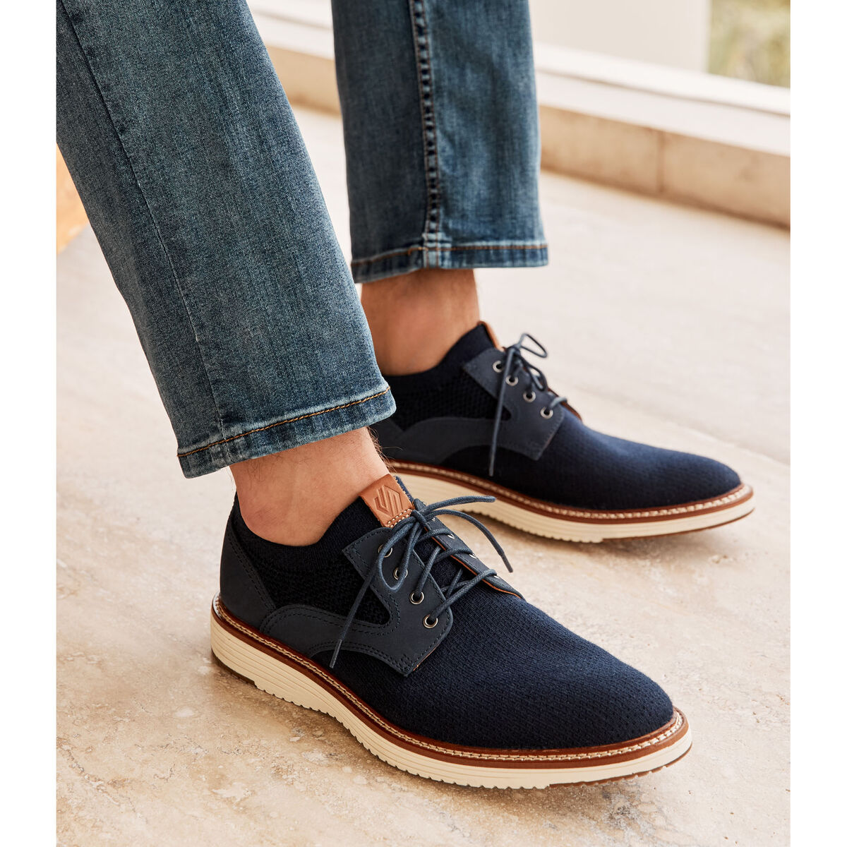 Upton Knit Plain Toe image number null