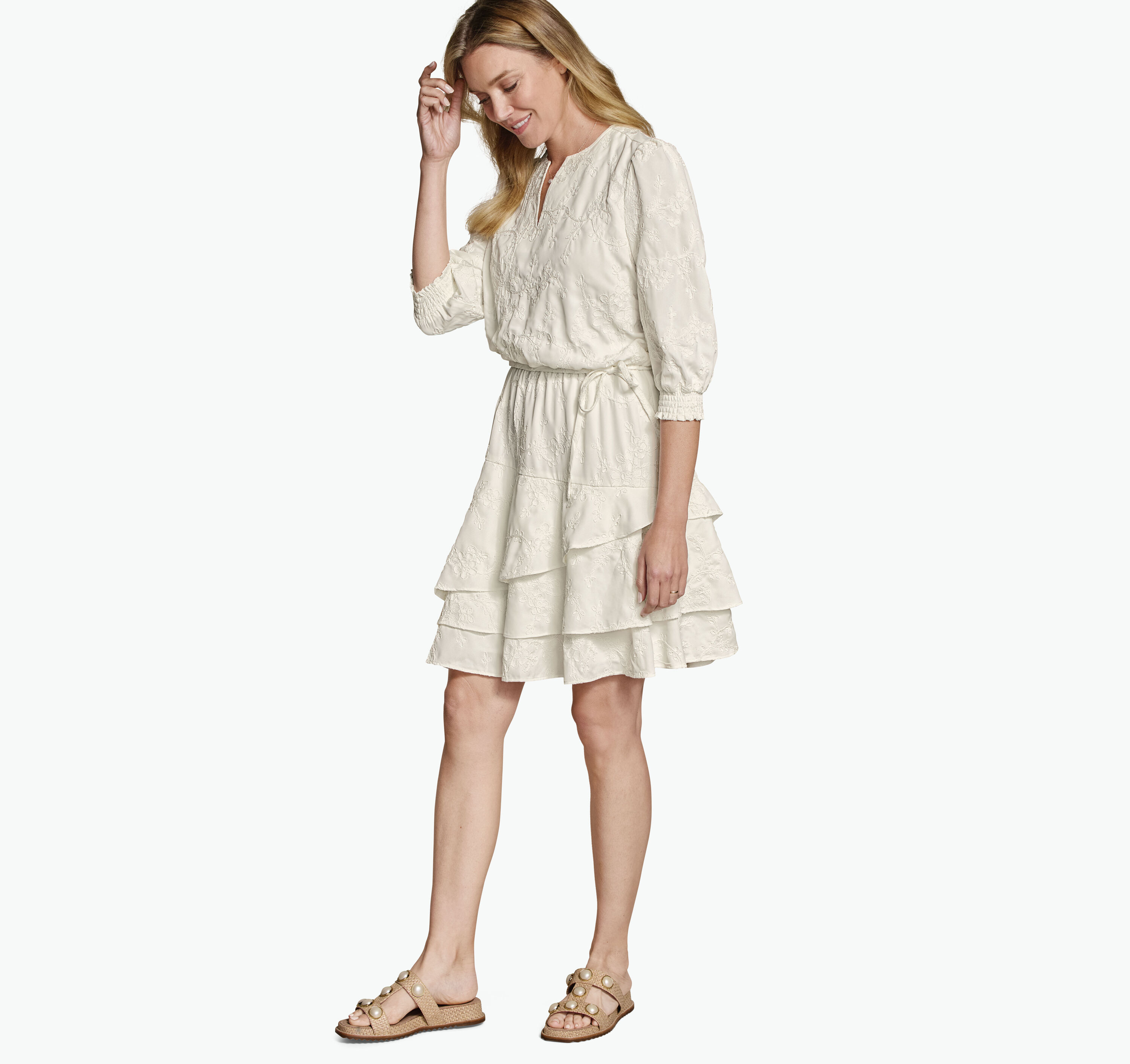 Johnston & Murphy Women's Embroidered Floral Tiered Dress - White - Size S - Regular Johnston & Murphy Women's Embroidered Floral Tiered Dress - White - Size S - Regular
