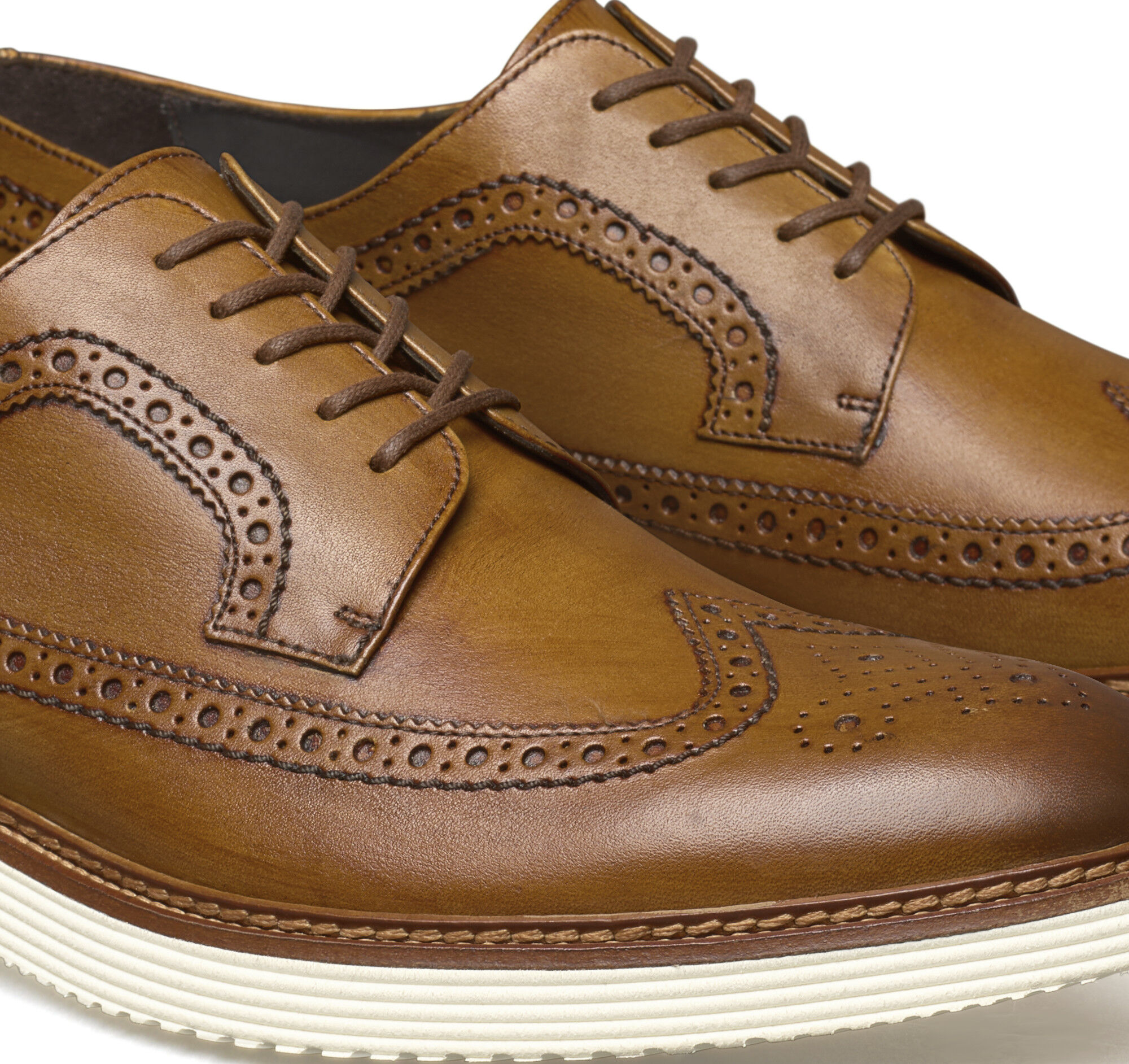 Men's Jameson Longwing | Johnston & Murphy