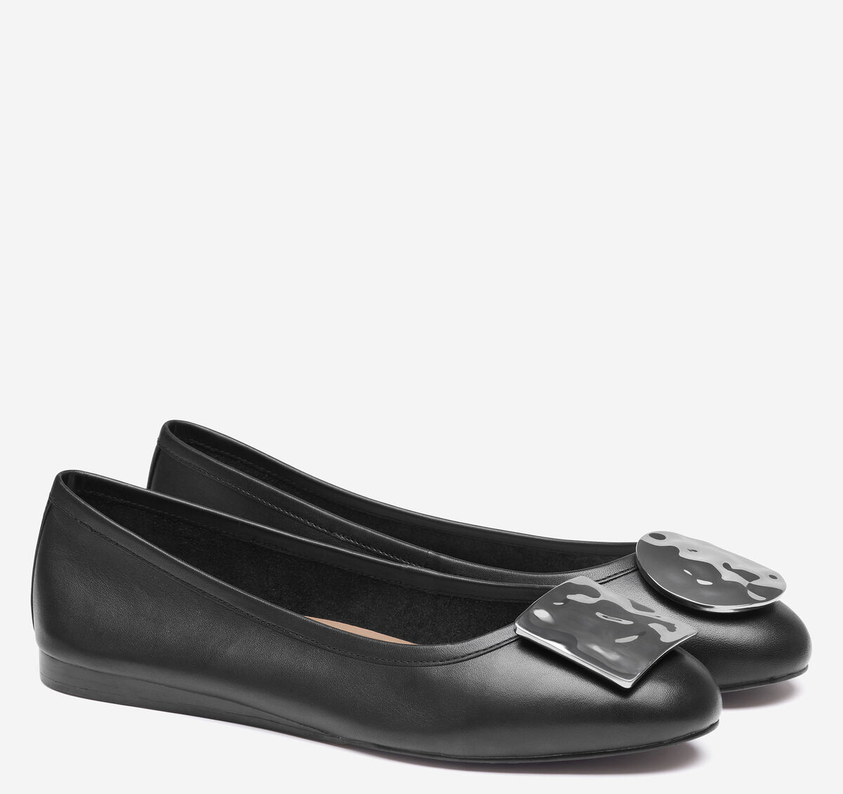 Claire Ornamental Flat image number null