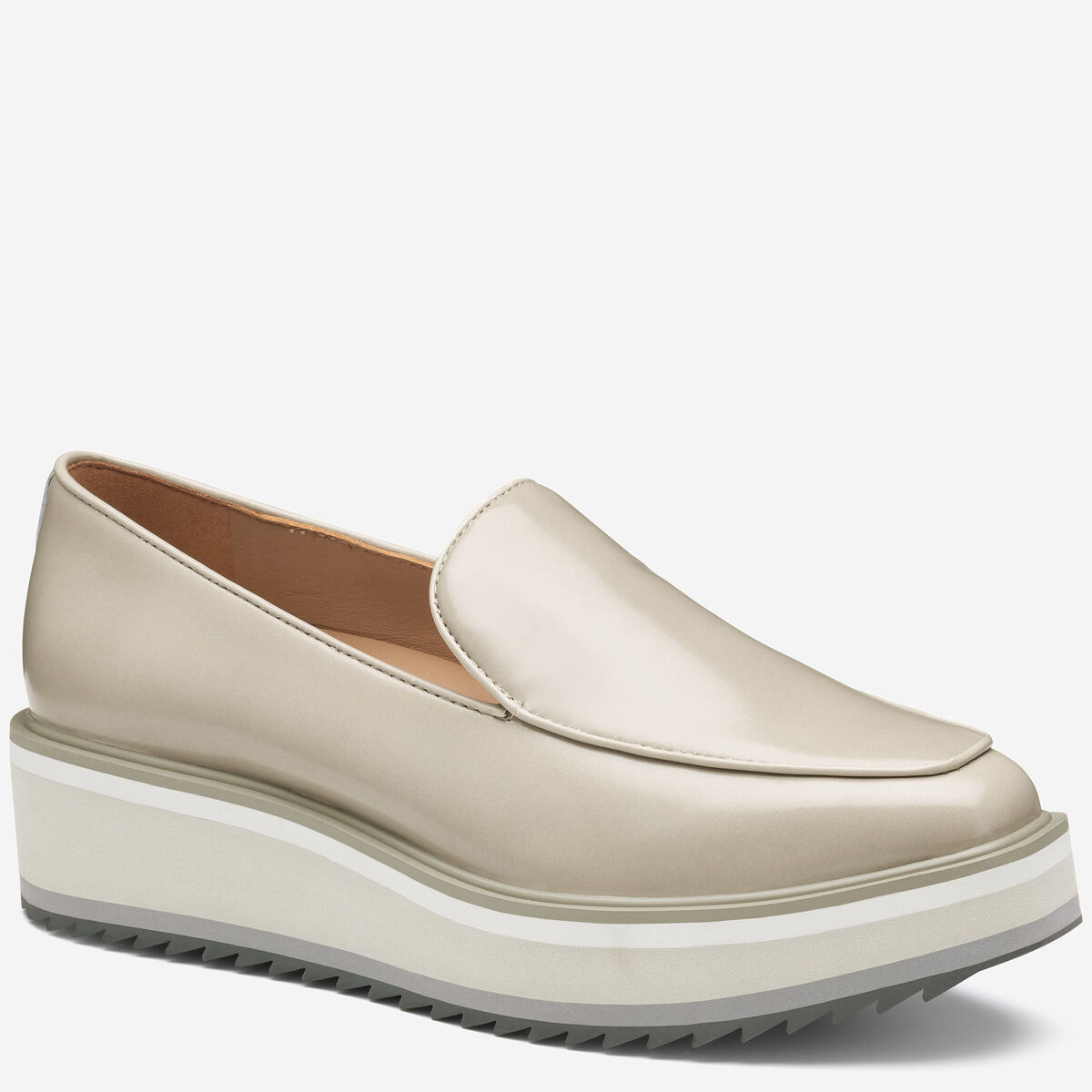 Gracelyn Venetian image number null