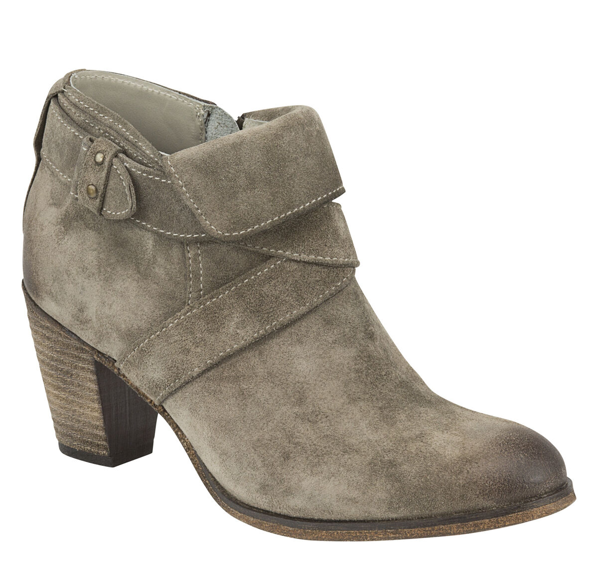 Noel Belted Bootie image number null