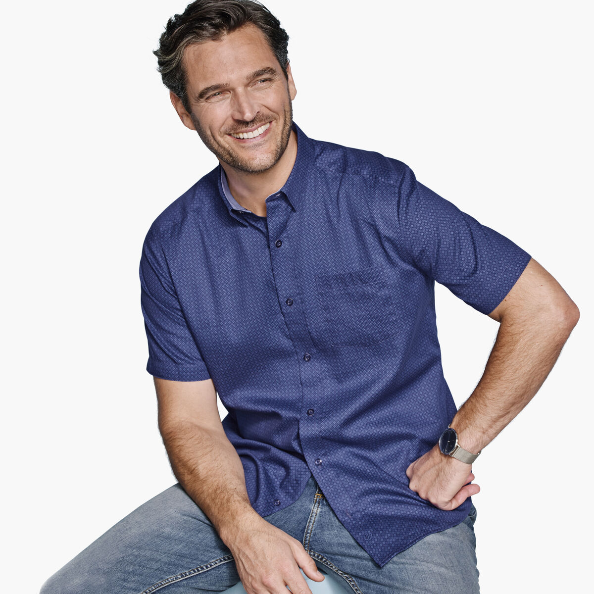 Logan Printed Short-Sleeve Shirt image number null